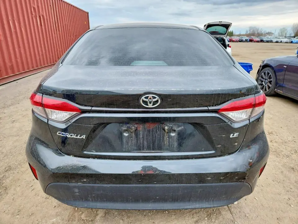 2022 TOYOTA COROLLA LE  