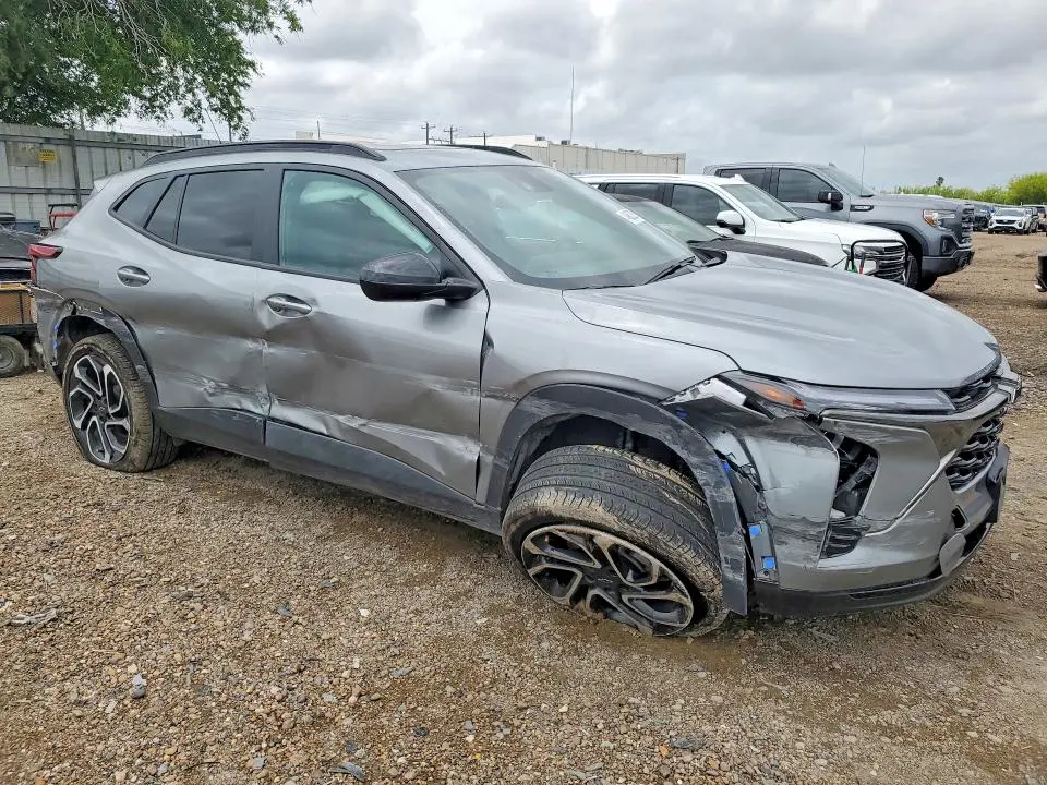 2025 CHEVROLET TRAX 2RS  