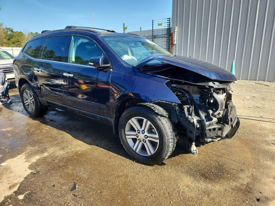 2015 CHEVROLET TRAVERSE LT  
