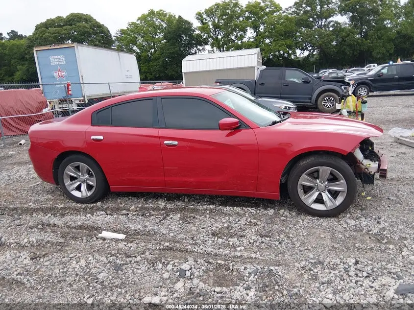 2016 DODGE CHARGER SXT