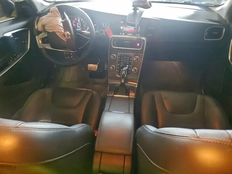 2016 VOLVO S60 PREMIER  