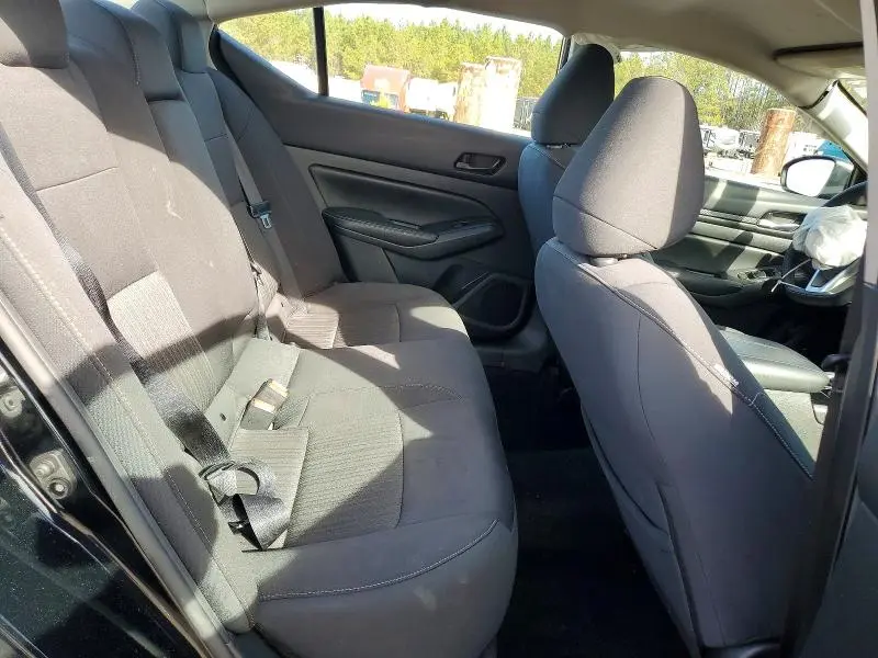 2024 NISSAN ALTIMA SV  