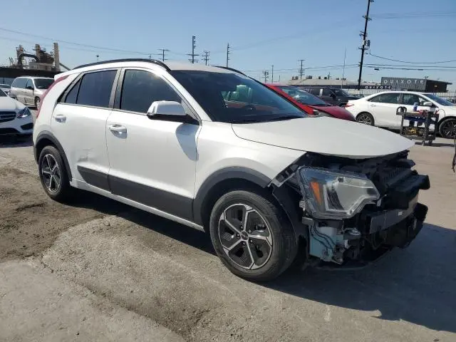 2023 KIA NIRO EX  