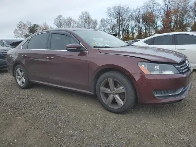 2012 VOLKSWAGEN PASSAT SE  