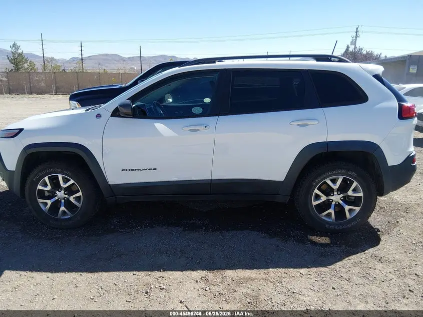 2017 JEEP CHEROKEE TRAILHAWK 4X4