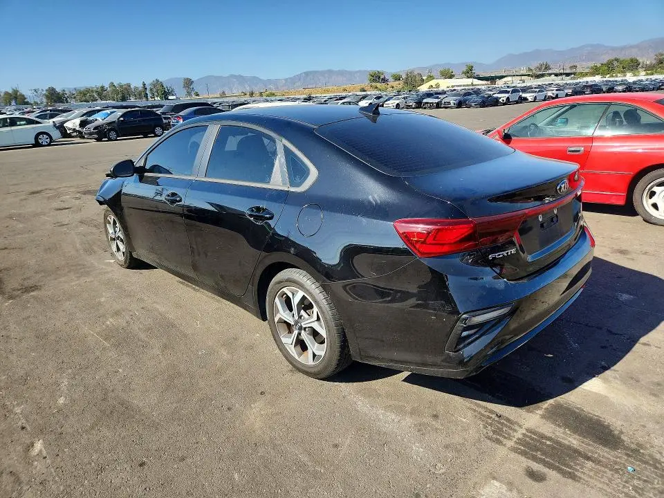 2021 KIA FORTE LXS  