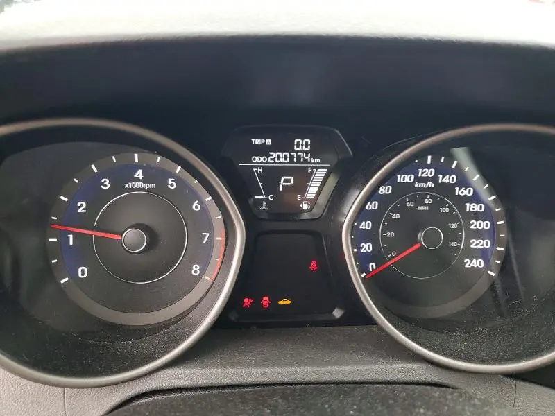 2013 HYUNDAI ELANTRA GLS  