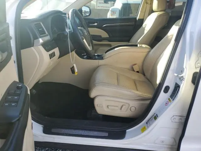 2016 TOYOTA HIGHLANDER LIMITED