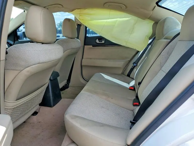 2012 MITSUBISHI GALANT ES  