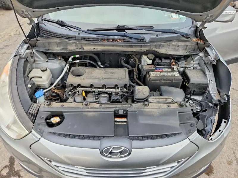 2012 HYUNDAI TUCSON GLS  