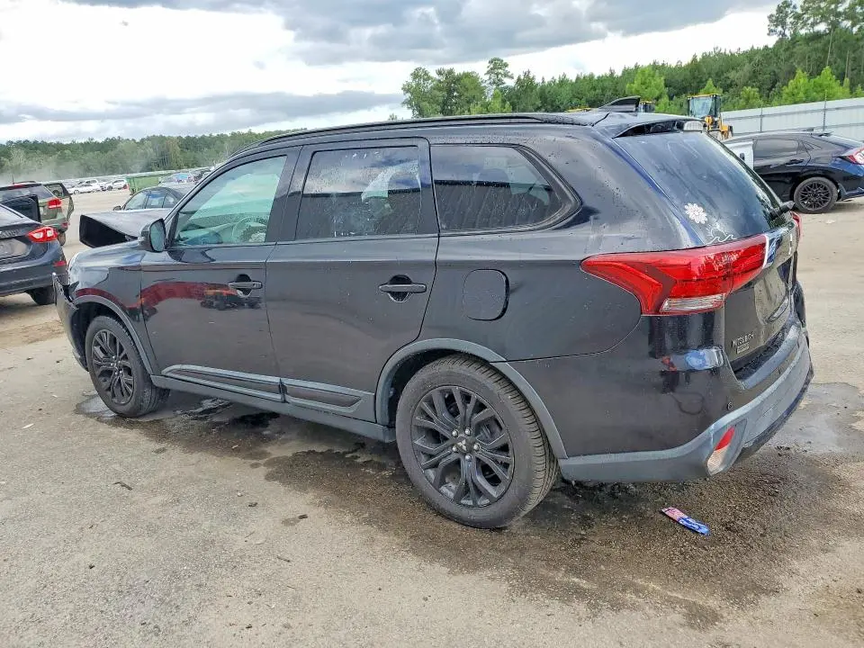 2018 MITSUBISHI OUTLANDER SE  