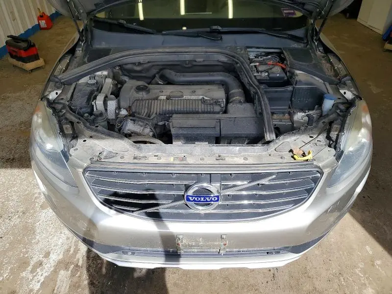 2015 VOLVO XC60 T5 PREMIER  