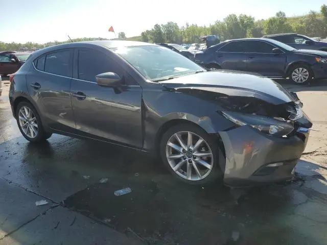 2017 MAZDA 3 TOURING  