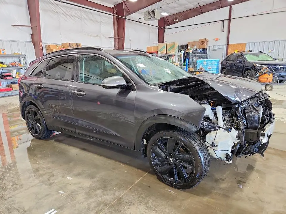 2018 KIA NIRO EX  
