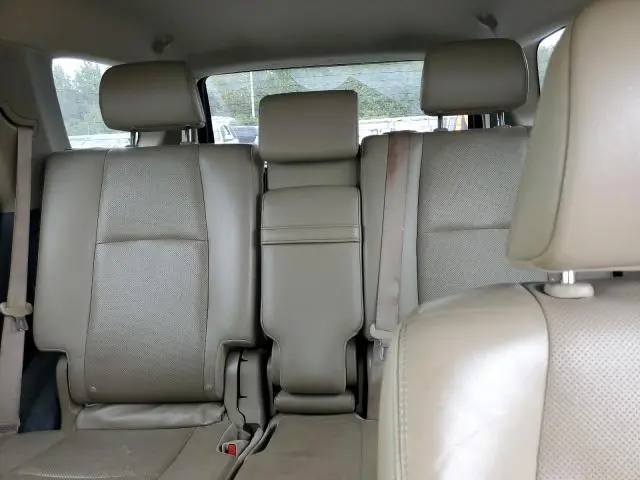 2014 TOYOTA 4RUNNER SR5  