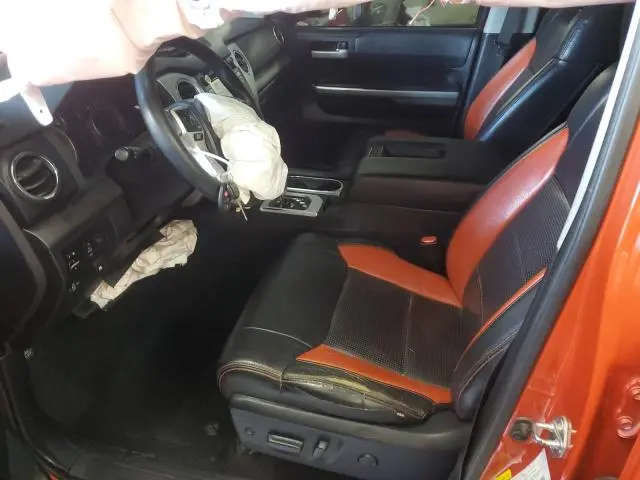 2016 TOYOTA TUNDRA CREWMAX SR5  