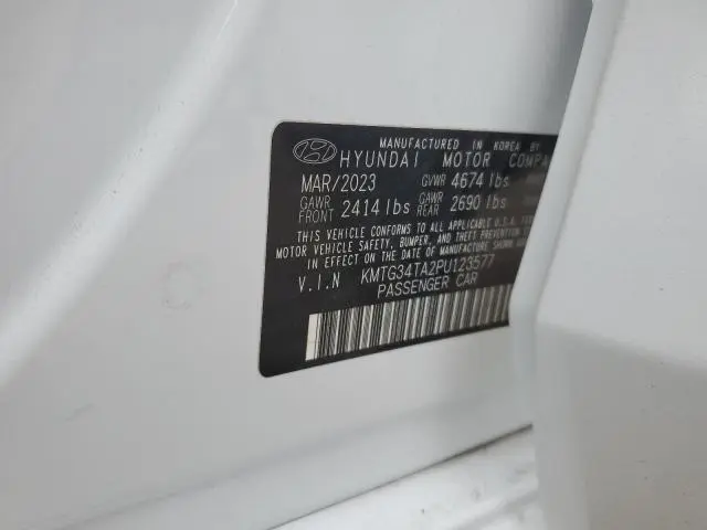 2023 GENESIS G70 BASE  