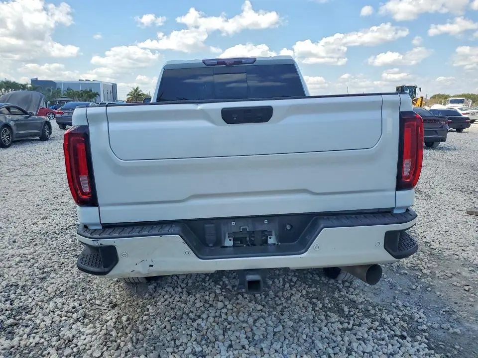 2021 GMC SIERRA K2500 DENALI  