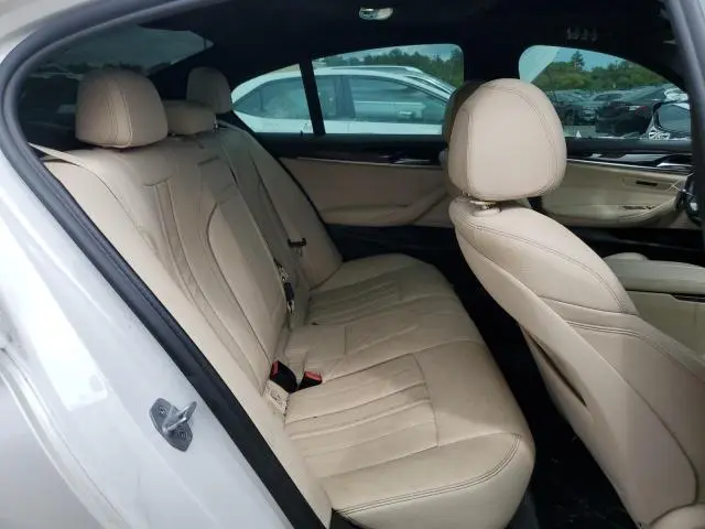 2019 BMW 530 XI  