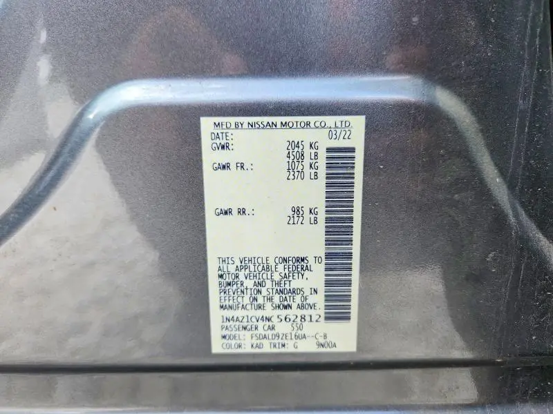 2022 NISSAN LEAF SV  