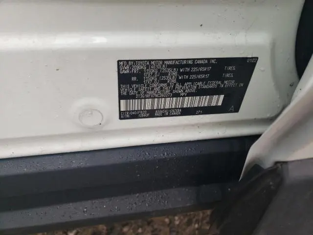 2022 TOYOTA RAV4 LE  