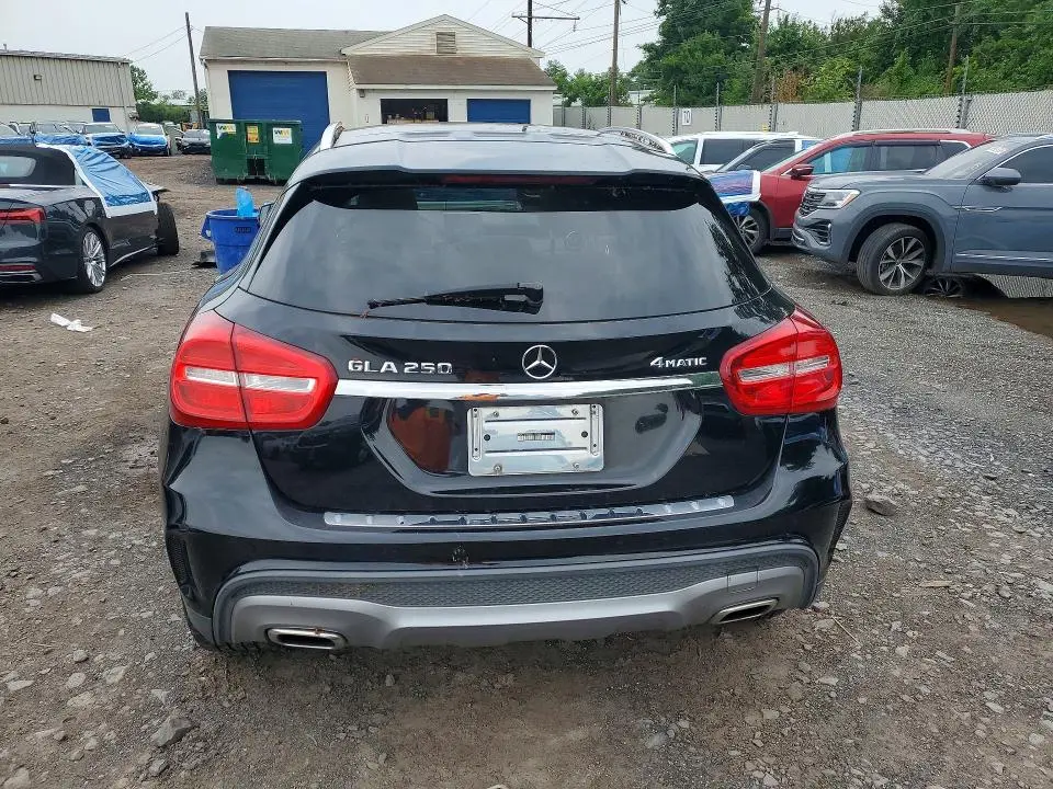 2015 MERCEDES-BENZ GLA 250 4MATIC  