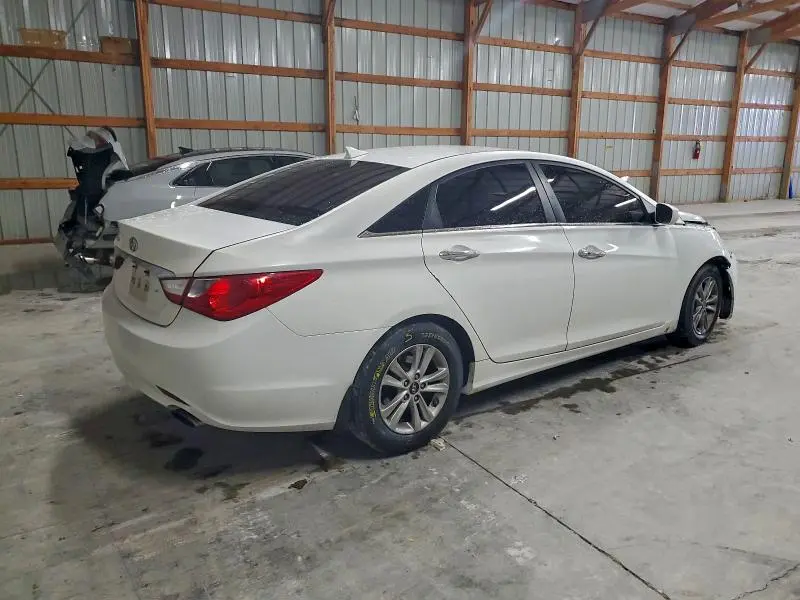 2012 HYUNDAI SONATA SE  
