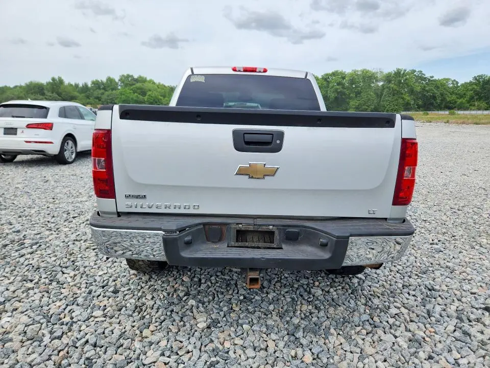 2011 CHEVROLET SILVERADO K1500 LT  