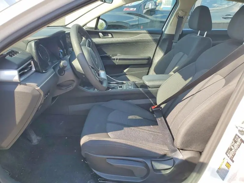 2022 KIA K5 LXS  