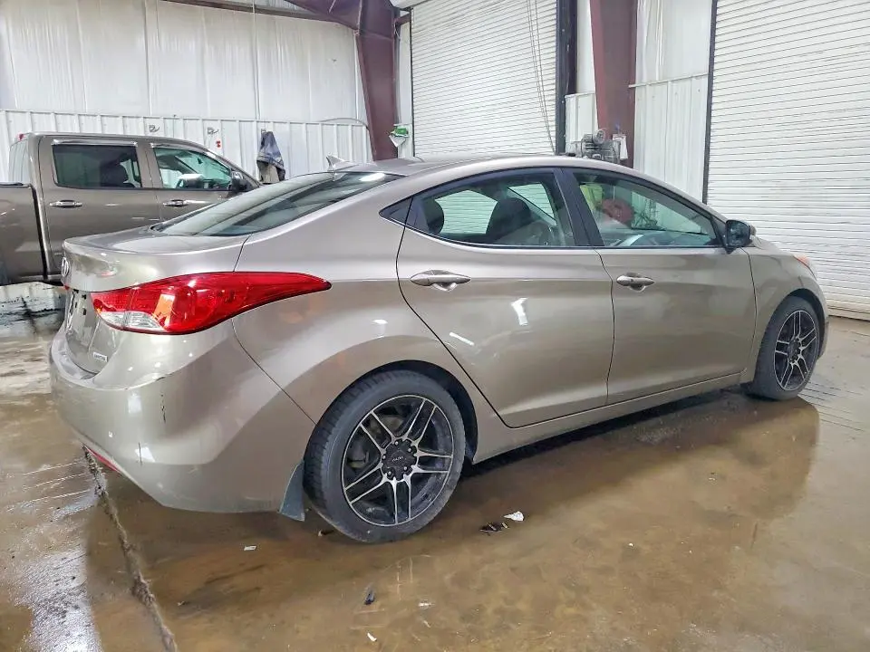 2013 HYUNDAI ELANTRA LIMITED  