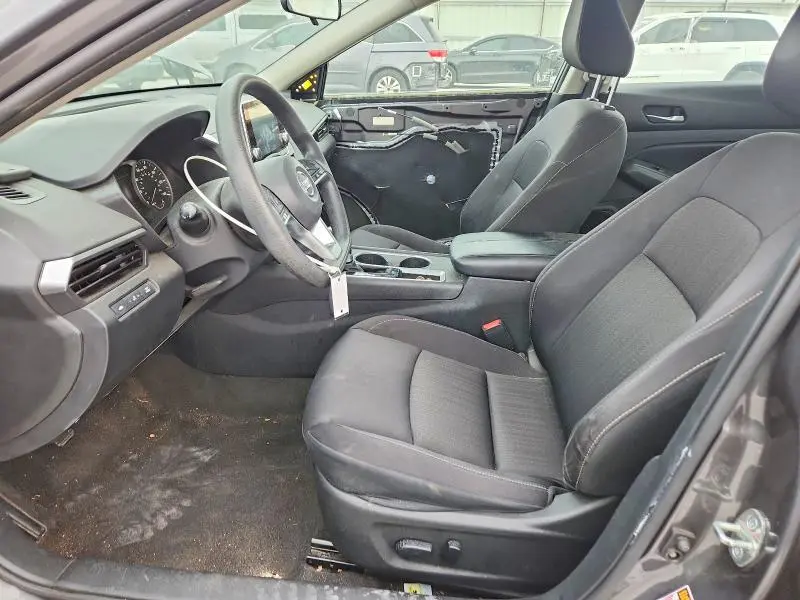 2022 NISSAN ALTIMA SV  