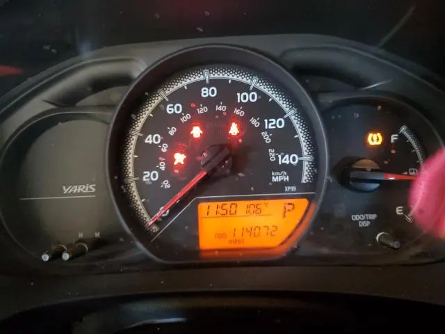 2015 TOYOTA YARIS   