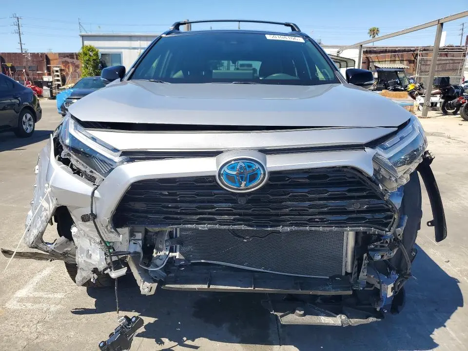 2024 TOYOTA RAV4 XSE  