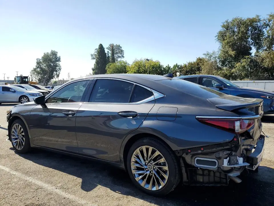 2024 LEXUS ES 300H LUXURY  