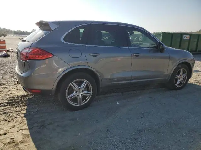 2014 PORSCHE CAYENNE   
