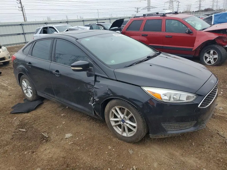 2016 FORD FOCUS SE  
