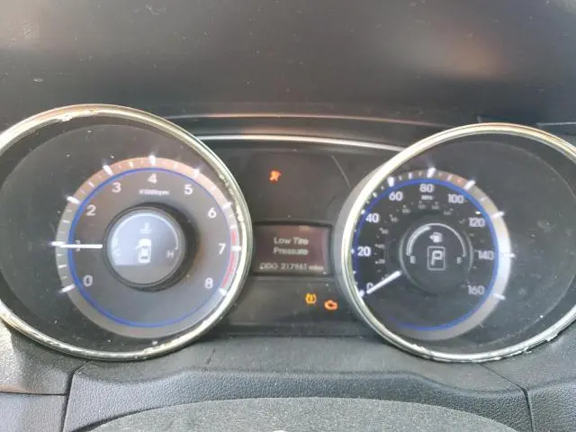 2012 HYUNDAI SONATA SE  