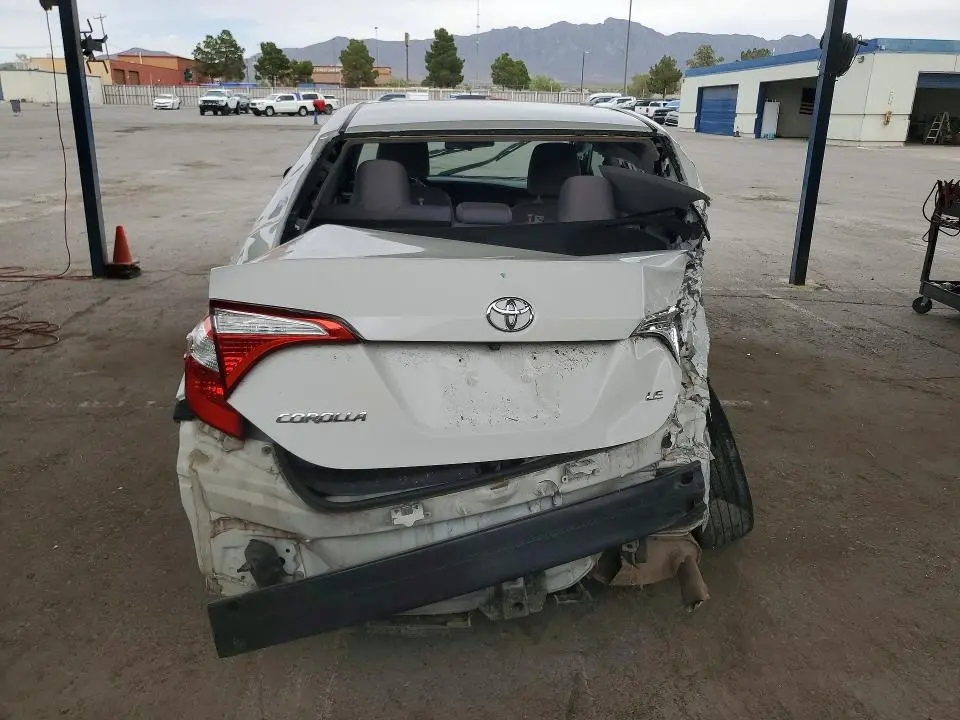 2015 TOYOTA COROLLA LE  