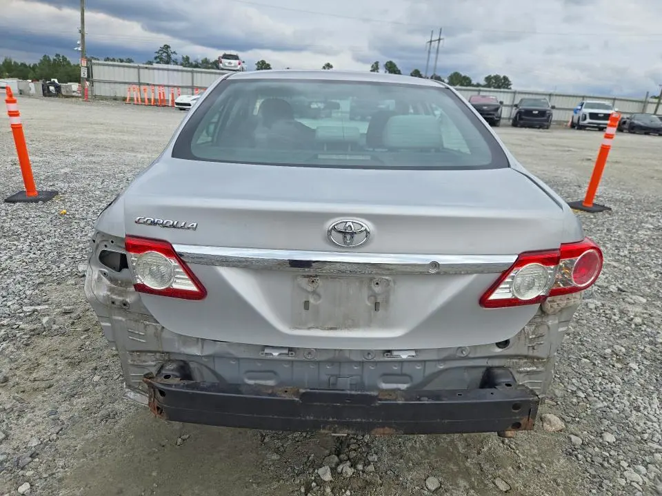 2013 TOYOTA COROLLA L  