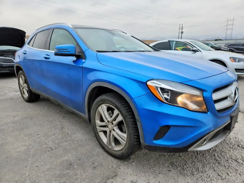 2016 MERCEDES-BENZ GLA 250 4MATIC  