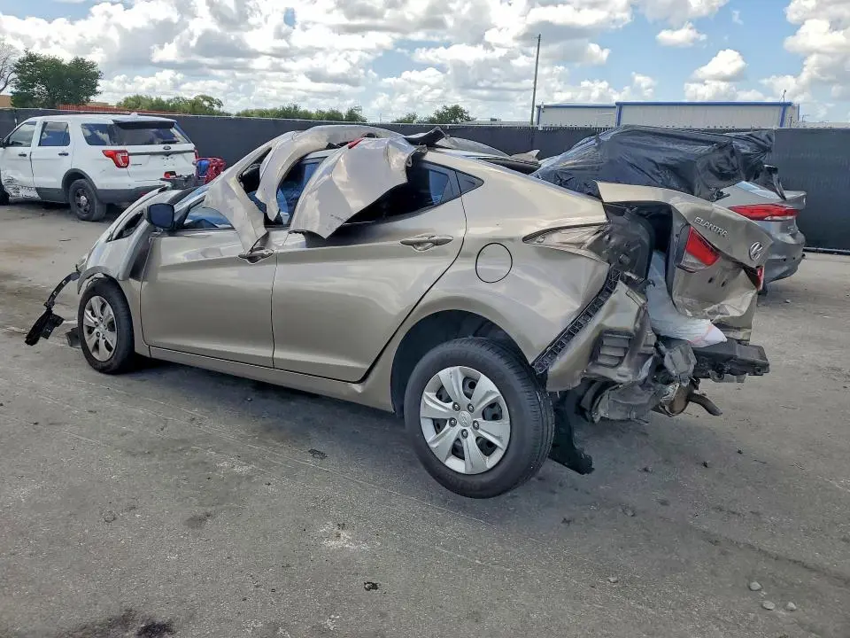 2016 HYUNDAI ELANTRA   