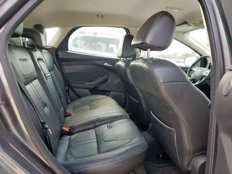 2012 FORD FOCUS TITANIUM  