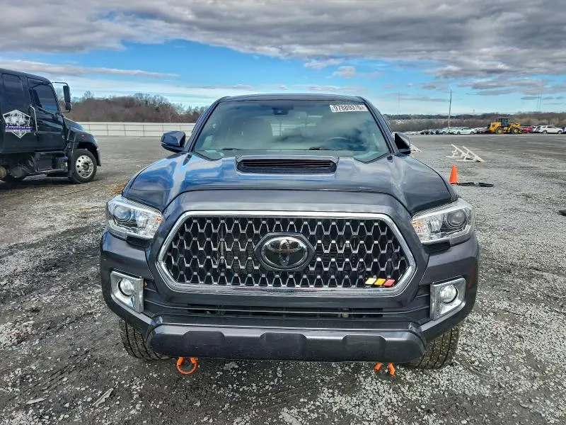 2018 TOYOTA TACOMA DOUBLE CAB  