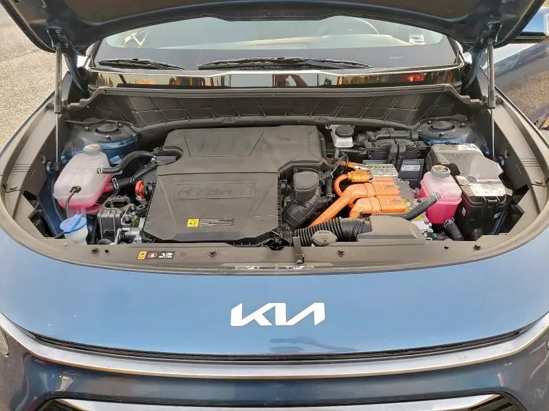 2024 KIA NIRO EX  