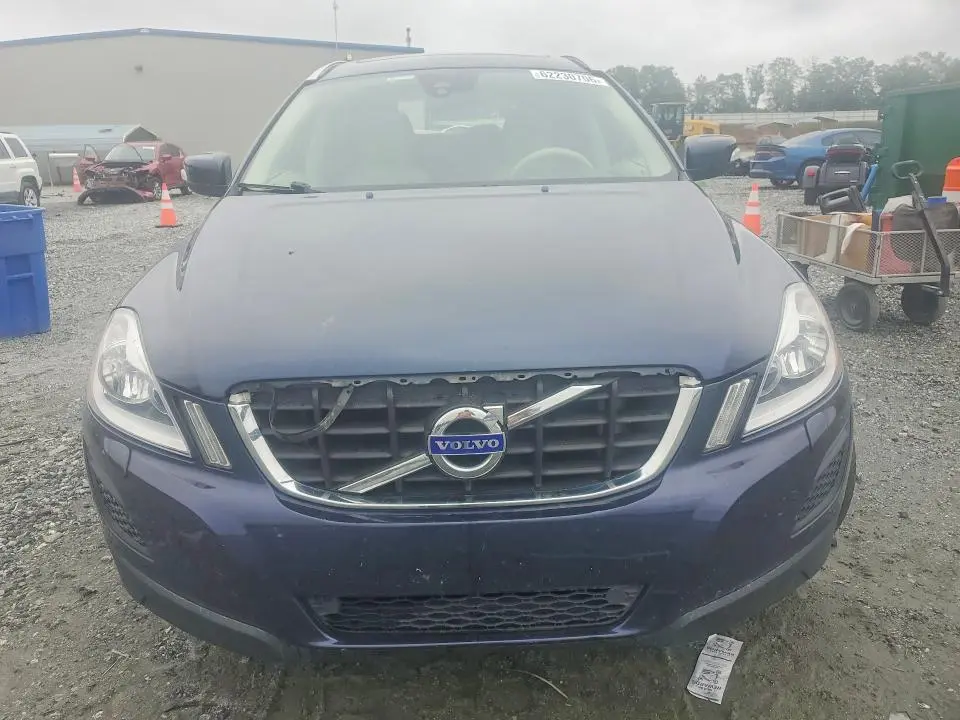 2013 VOLVO XC60 3.2  