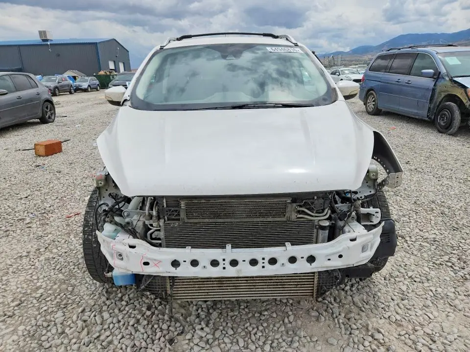 2017 FORD ESCAPE TITANIUM  