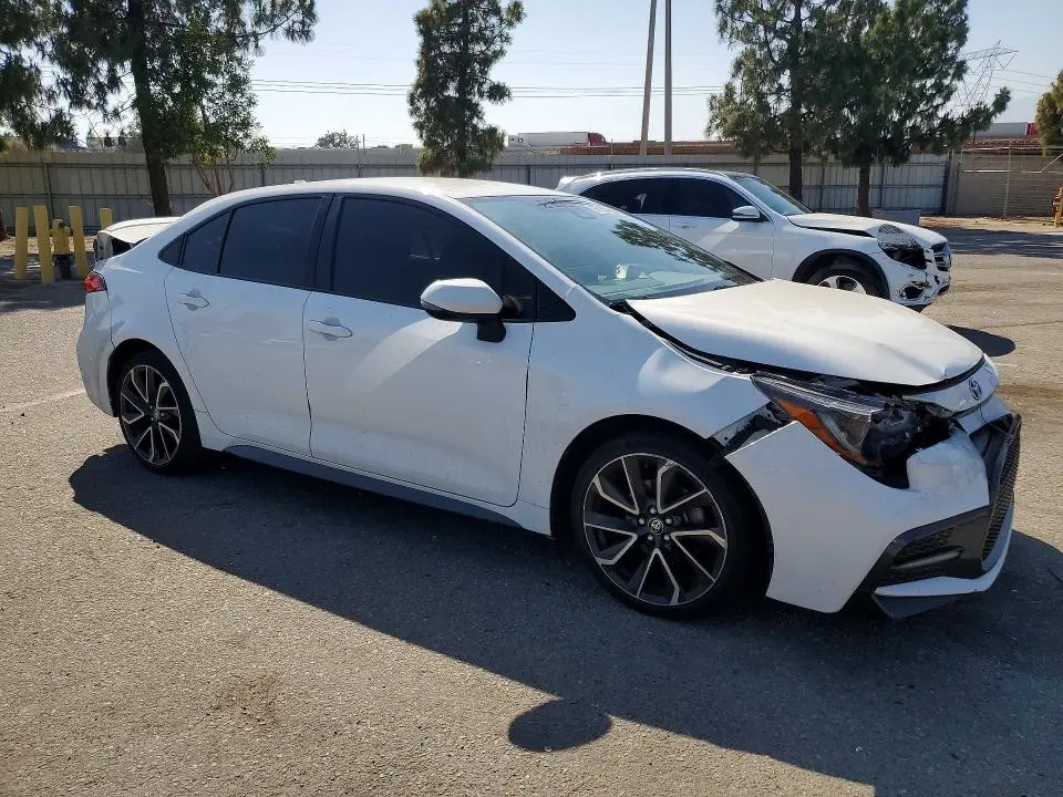 2021 TOYOTA COROLLA SE  