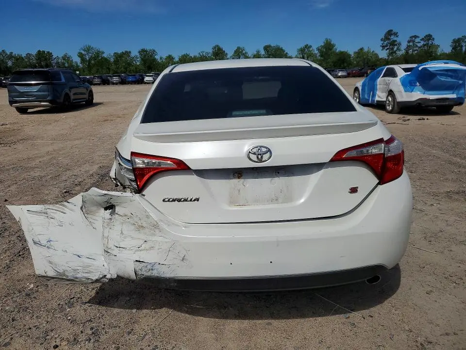 2015 TOYOTA COROLLA S  