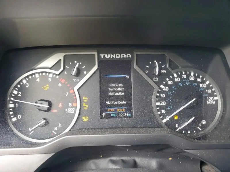 2022 TOYOTA TUNDRA CREWMAX SR5  