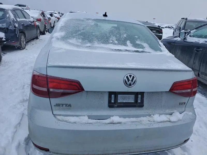 2017 VOLKSWAGEN JETTA SE  